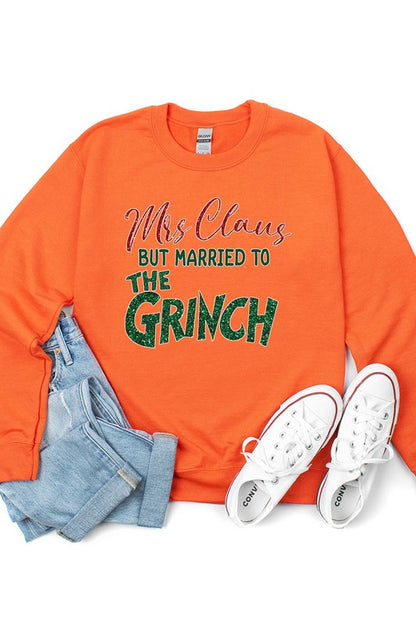 COLOR BEAR "Mrs. Claus Married to the Grinch" Christmas Graphic Sweatshirt