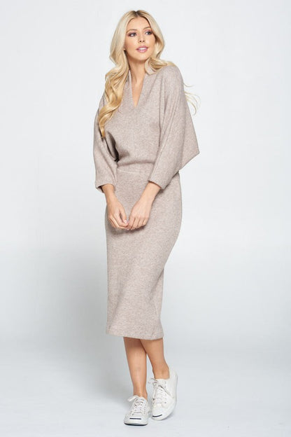 RENEE C. Sweater Knit Dolman Sleeve Midi Dress