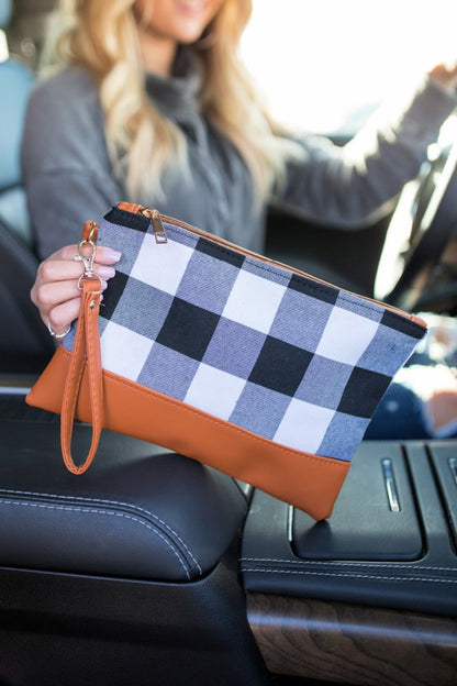 DANI & EM Buffalo Plaid Wristlet Clutch Bag