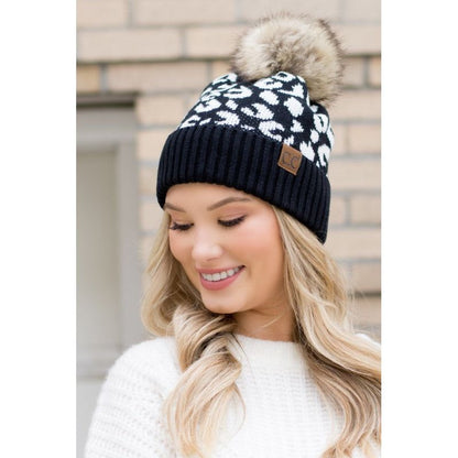 AILI'S CORNER Leopard Fur Pom Beanie