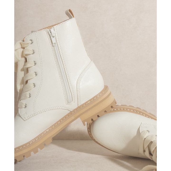 KKE ORIGINALS Amora - Military Bootie