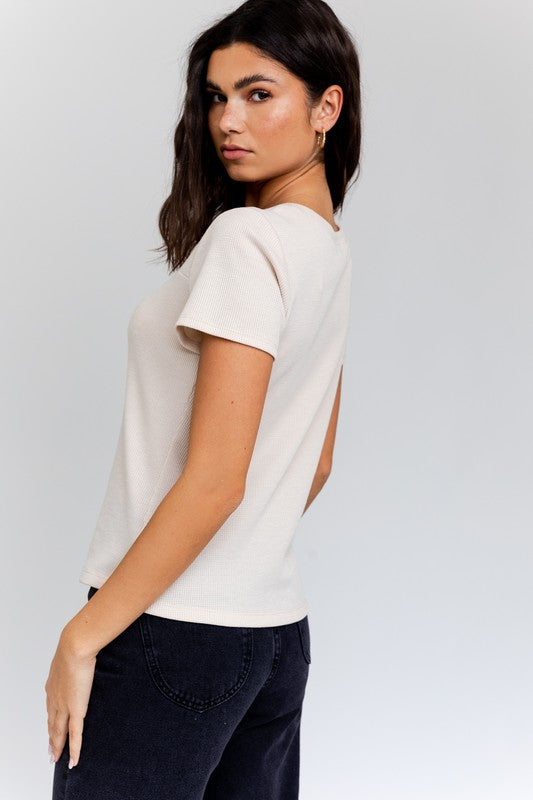 GILLI Short Sleeve Asymmetrical Top