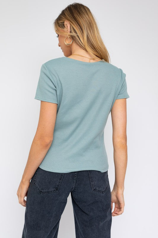 GILLI Short Sleeve Asymmetrical Top