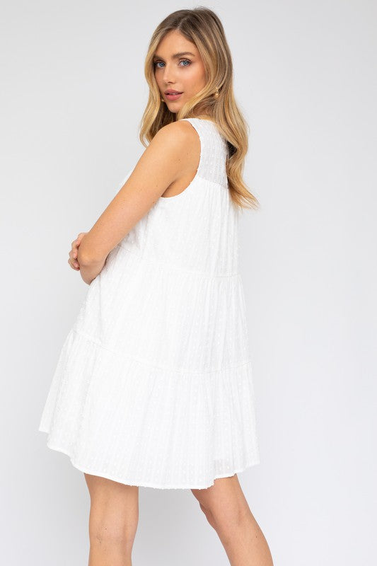 GILLI Elegant Off-white Sleeveless Tiered Mini Dress