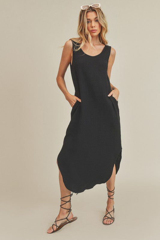 AEMI & Co. Casual Straight Dress with Slit Hem Design - Daisy Dress