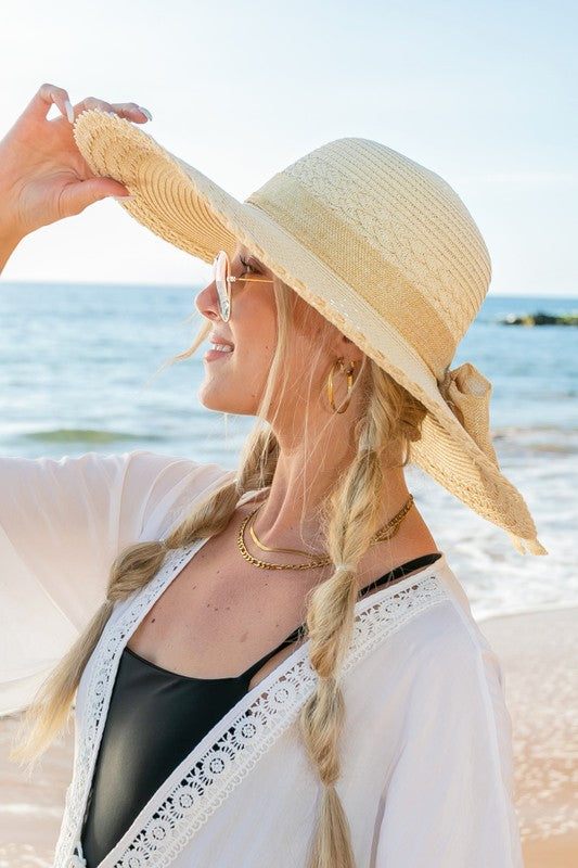 AILI'S CORNER Scallop Edge Bow Accent Sunhat