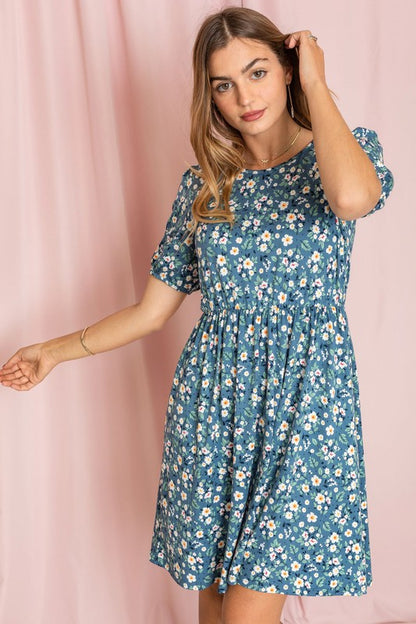 EG FASHION Plus-size Gathered Sleeve Daisy Floral Midi Dress