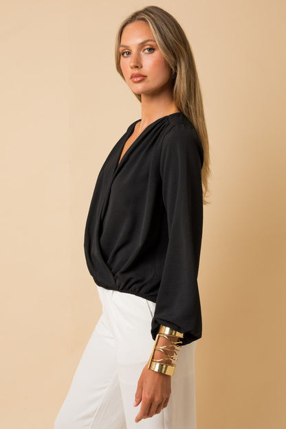 GILLI L/S Surplice Shoulder Shirring Top