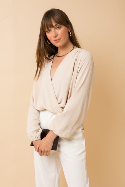 GILLI L/S Surplice Shoulder Shirring Top