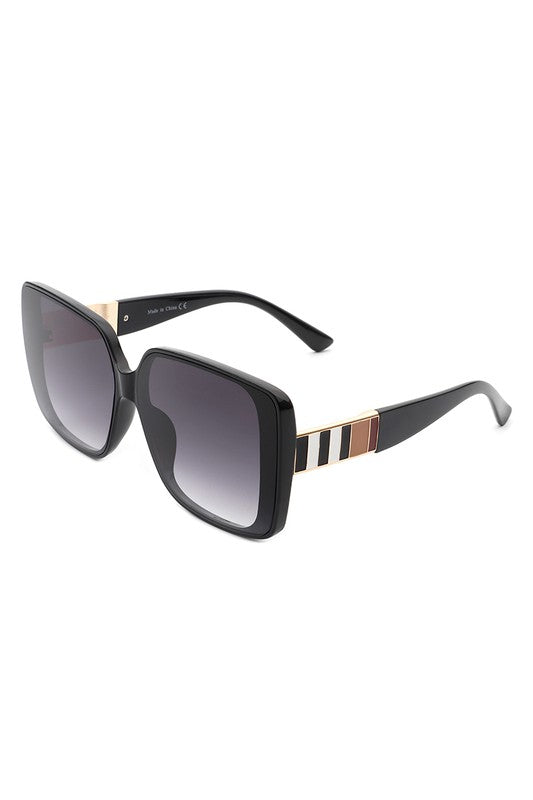 CRAMILO EYEWEAR Square Retro Fashion Flat Top Women Sunglasses