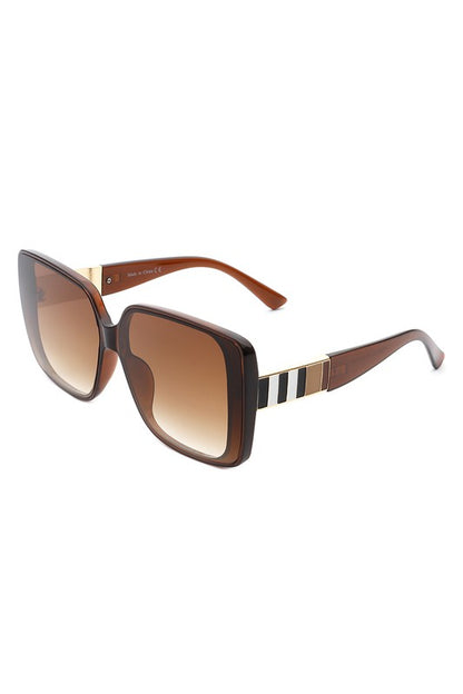 CRAMILO EYEWEAR Square Retro Fashion Flat Top Women Sunglasses