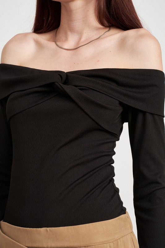 EMORY PARK Twisted Off-the-Shoulder Bodysuit