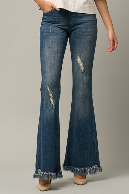 MID-RISE WIDE ELASTIC BANDED FLARE JEANS