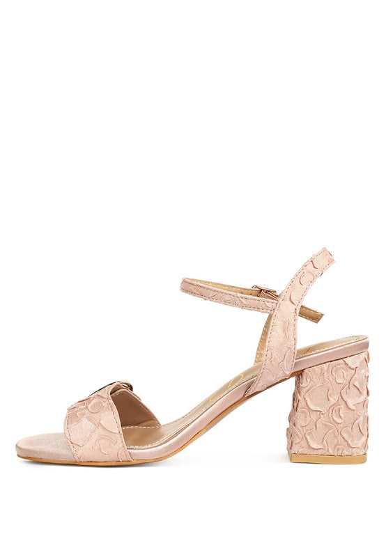 RAG & Co. - Chaplet Block Heel Pin Buckle Sandals