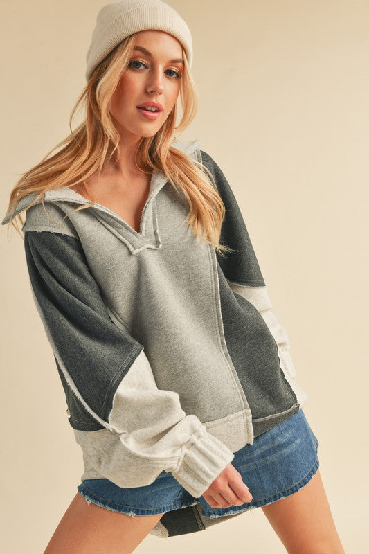 AEMI & Co. Stylish Oversized Hooded Lallie Sweatshirt with Exposed Seam