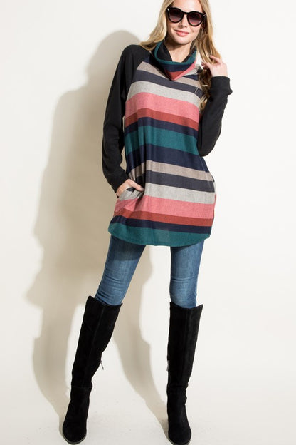 E LUNA Casual Turtle-neck Tunic Top