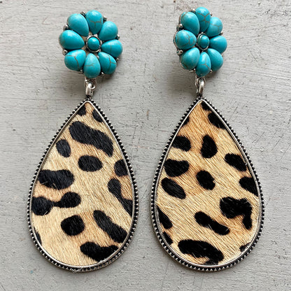 Turquoise Flower Teardrop Western Earrings