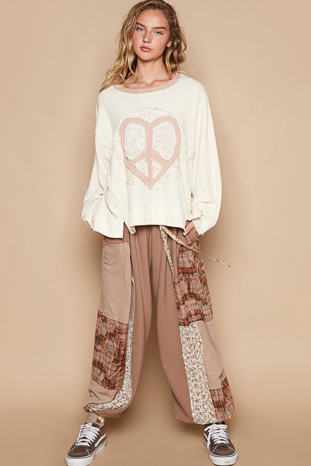 POL Round Neck Long Sleeve Thermal Knit Patch Top with Heart-piece Design