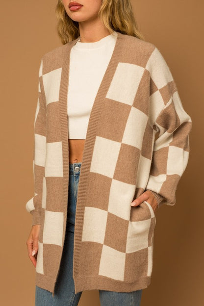 GILLI Checker Graphic Sweater Cardigan