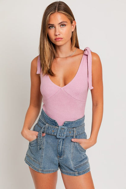 LE LIS Shoulder Strap Tie Bodysuit