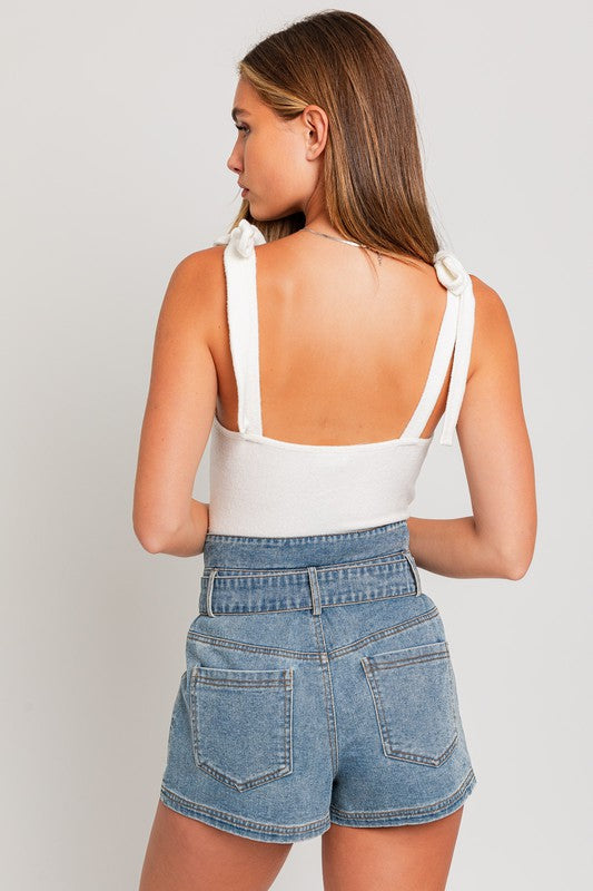 LE LIS Shoulder Strap Tie Bodysuit