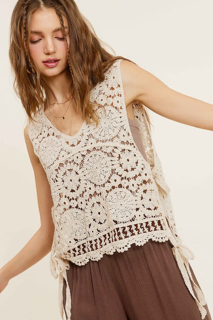 LA MIEL Self Side Tie Detailed Boho Crochet Vest Top