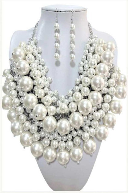 LA JEWELRY PLAZA Zillion Pearls Statement Necklace Set