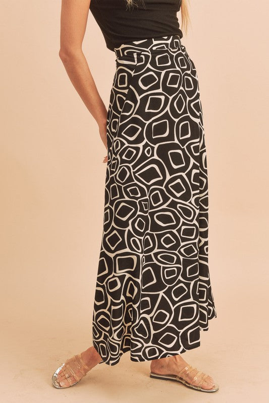 AEMI & Co. flare Abstract Print Skirt