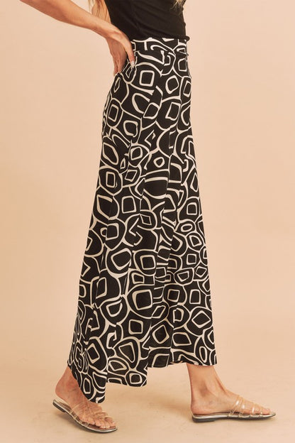 AEMI & Co. flare Abstract Print Skirt