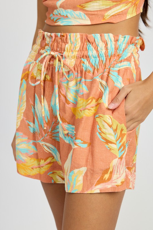 EMORY PARK Smocked Waist Floral Shorts