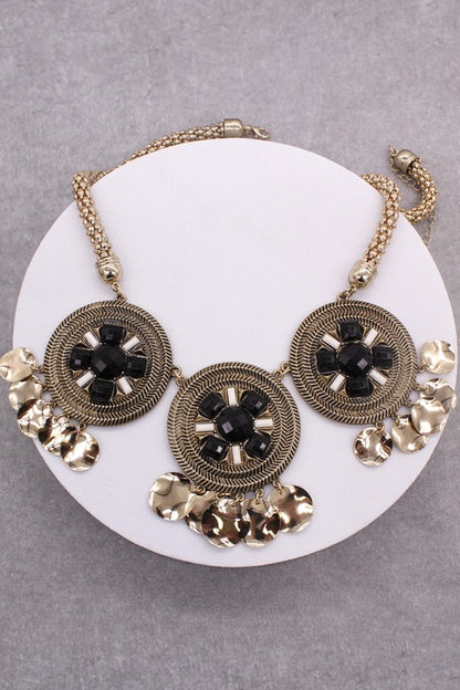 BELLA CHIC Vintage Pendant Semi-Precious Stone Necklace Set