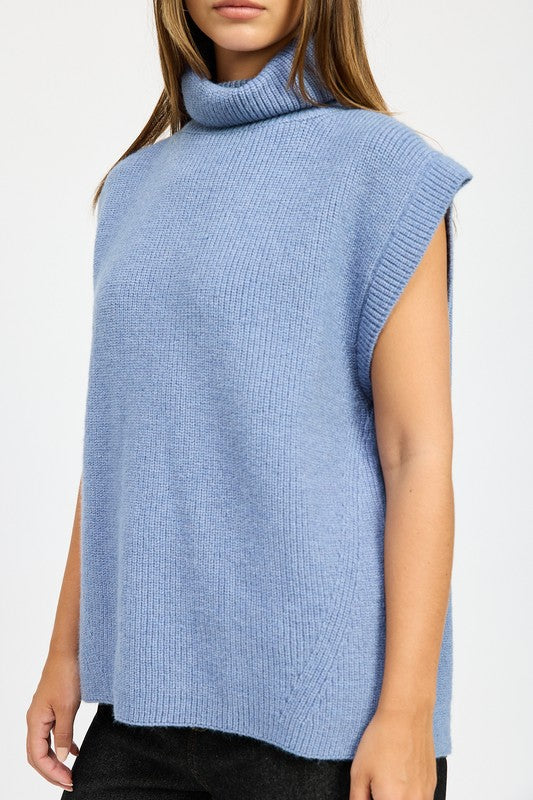 EMORY PARK Split Back Turtleneck Sleeveless Sweater Top