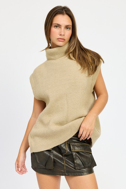 EMORY PARK Split Back Turtleneck Sleeveless Sweater Top