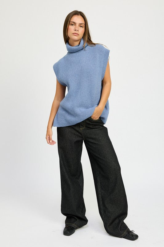 EMORY PARK Split Back Turtleneck Sleeveless Sweater Top