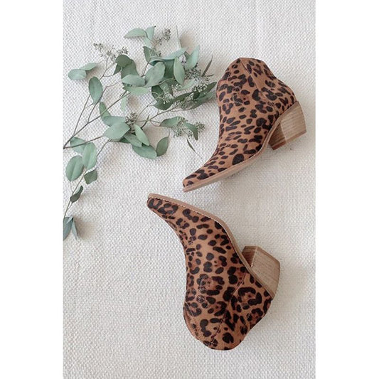 LET'S SEE STYLE Leopard Print Amour- Western Ankle Boots