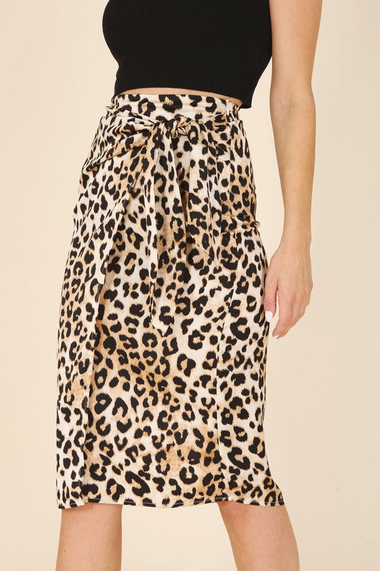 LILOU Satin leopard tie skirt