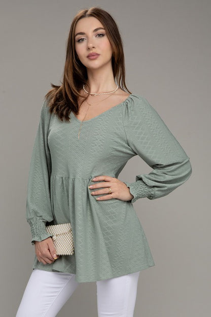 NUVI APPAREL V Neck Solid Ruffle Hem Top