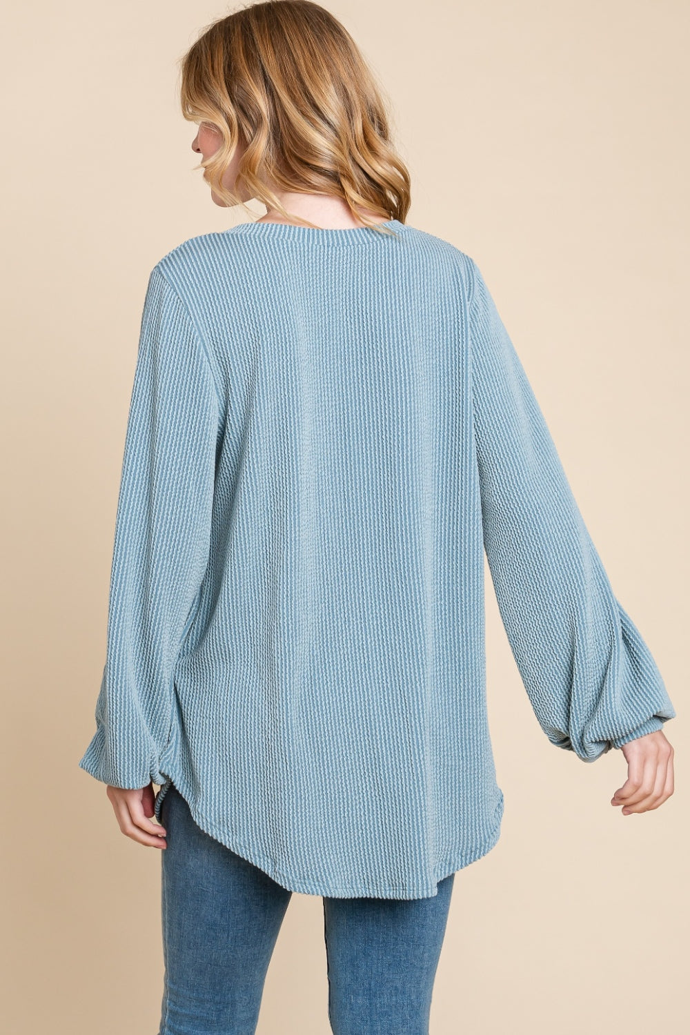 BOMBOM Long Sleeve Curved Hem Ribbed Top