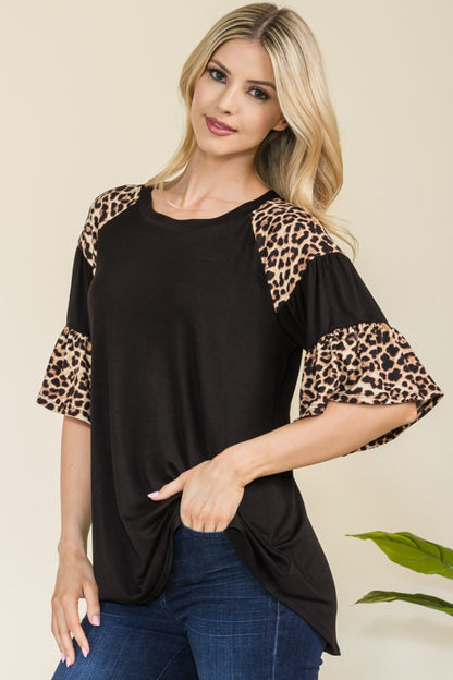 CELESTE Full Size Texture Printed Color Block Top