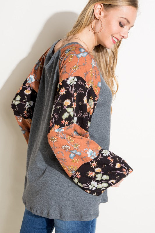 PLUS FLORAL MIXED PUFF LONG SLEEVE TOP