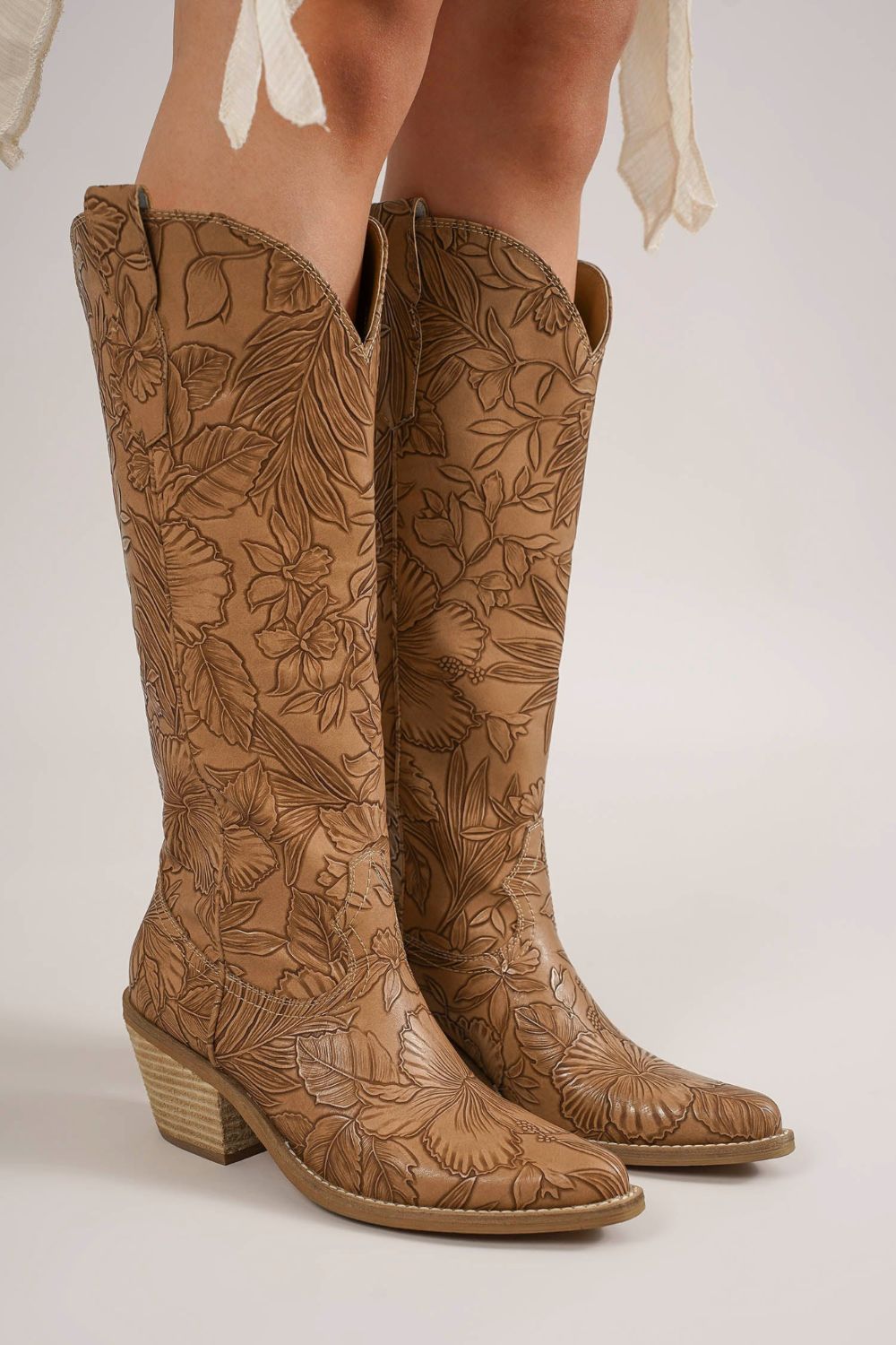 Beast Fashion Embossed Floral Point Toe Block Heel Cowgirl Boots-3 in