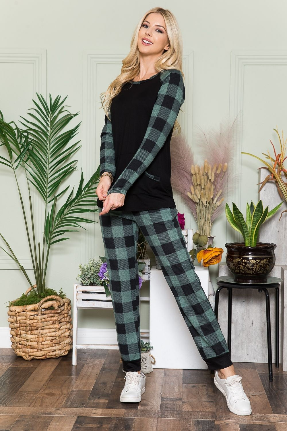 CELESTE Plaid Long Sleeve T-Shirt with Pockets