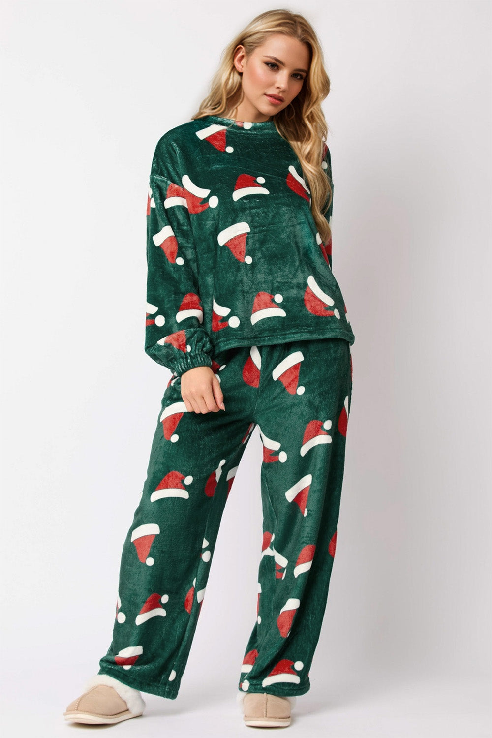 2 Piece Dark Green Lounge Set with Christmas Hat Pattern