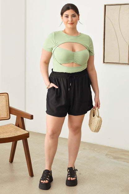 ZENOBIA Plus Size Drawstring Elastic Waist Shorts with Pockets