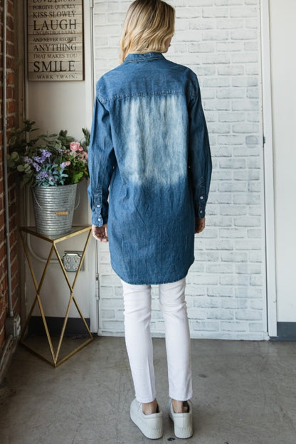 VEVERET Pocketed Button Up Washed Denim Cardigan