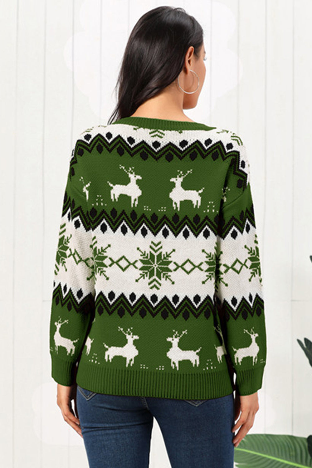 Traditional Reindeer Round Neck Christmas Sweater