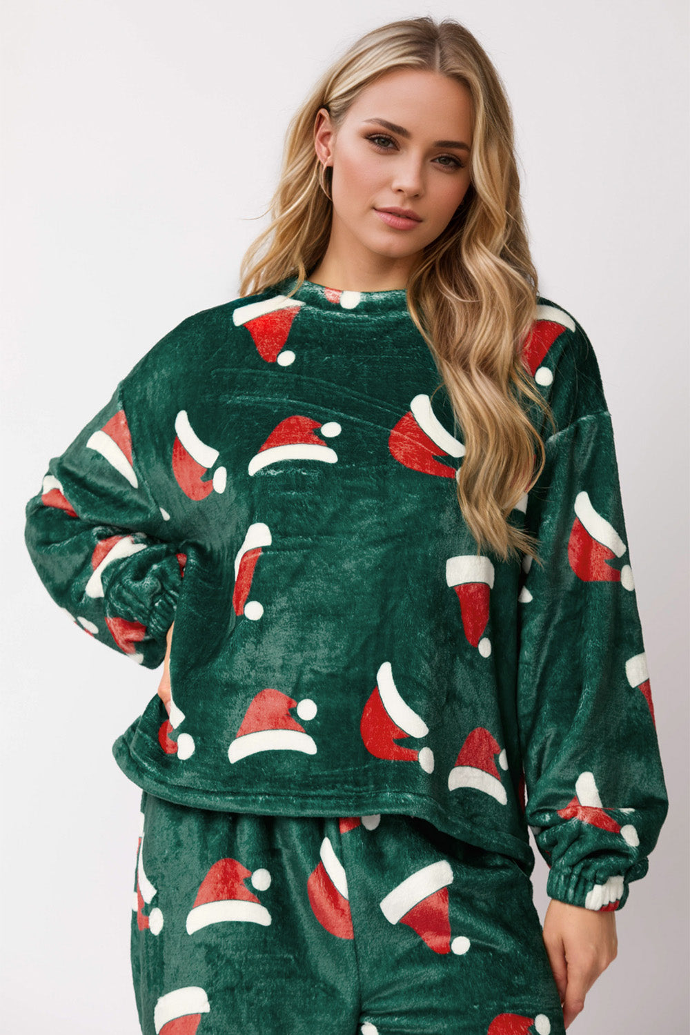 2 Piece Dark Green Lounge Set with Christmas Hat Pattern