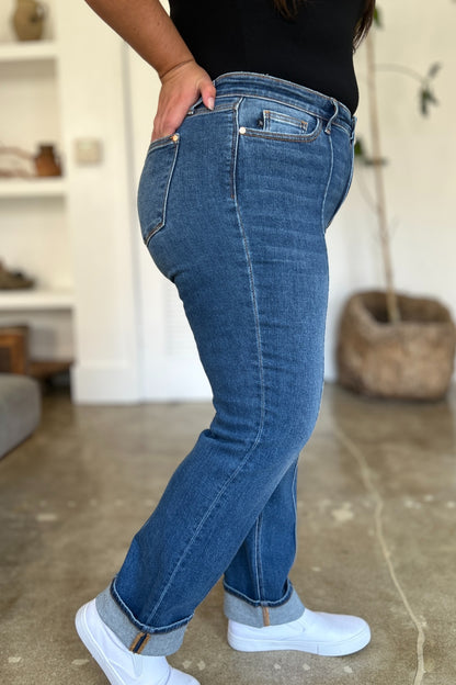 JUDY BLUE Full Size High Waist Front Seam Detail Straight Jeans