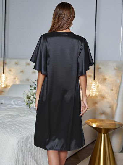 H2J Satin-like Polyester V-Neck Flutter Nightgown