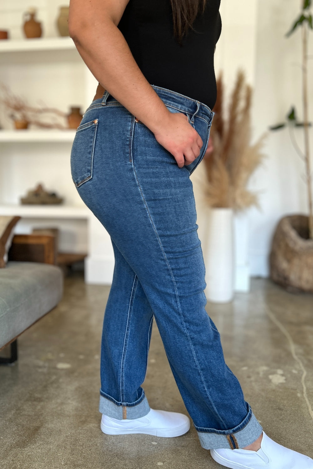 JUDY BLUE Full Size High Waist Front Seam Detail Straight Jeans